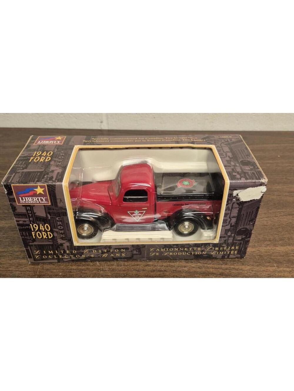 Liberty Classics 1940 Ford Limited Edition Canadian Tire Collector's Bank Truck